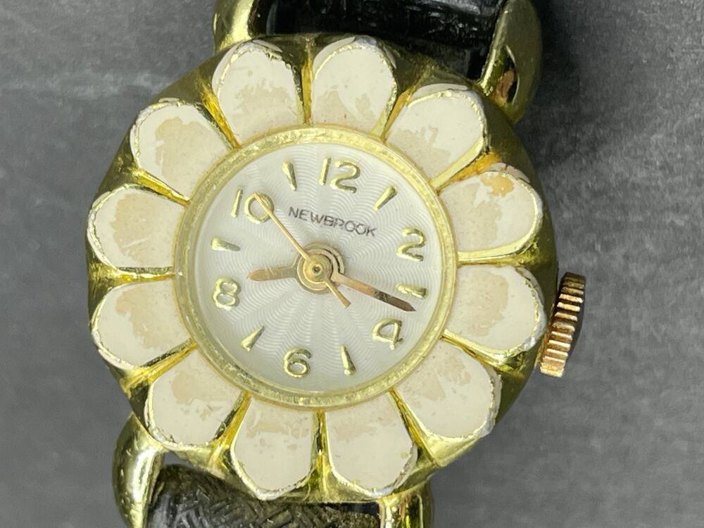 Vintage Newbrook Ladies' Mechanical Flower Shaped White Enamel Gold Bezel Watch